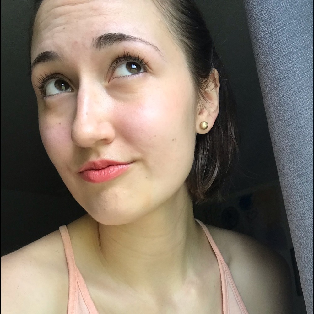 Meet your Posher, Louisa